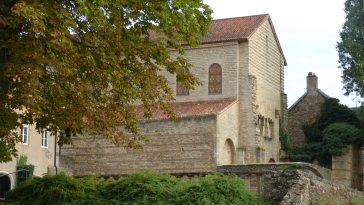 Saint-Pierre-aux-Nonnains