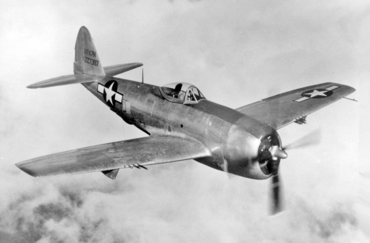 chasseur P-47 Thunderbolt