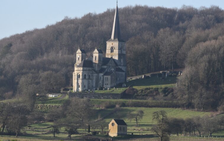 Mont-devant-Sassey