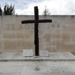 monument croix calcinée Robert-Espagne