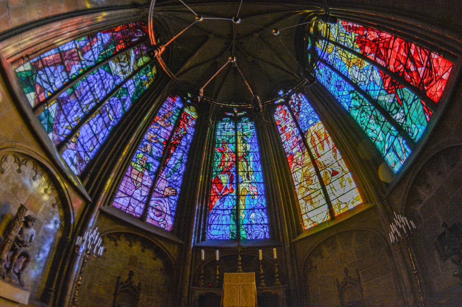 vitraux chapelle Saint-Sacrement cathédrale Metz