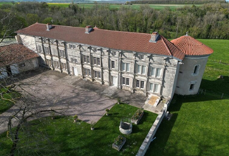 château d'Etreval