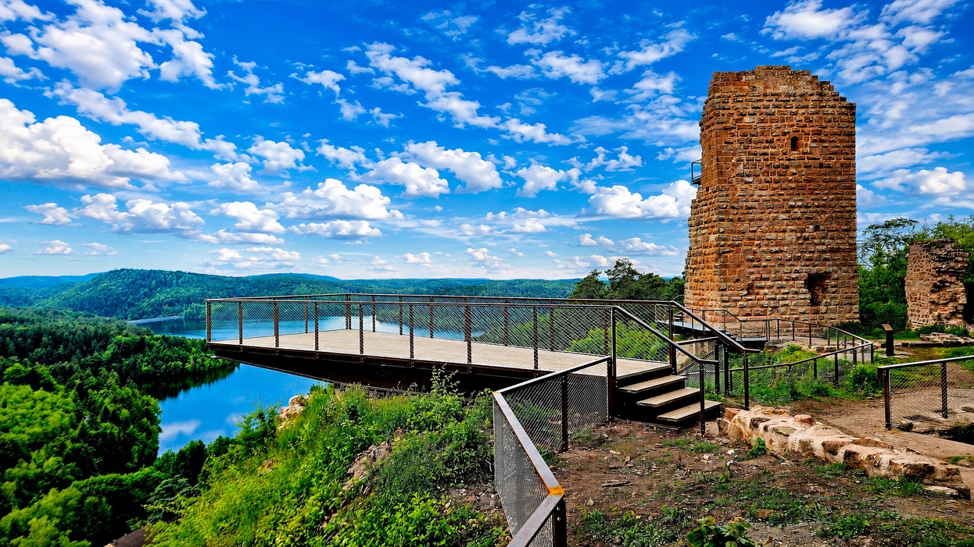 plateforme observation château de Pierre-Percée