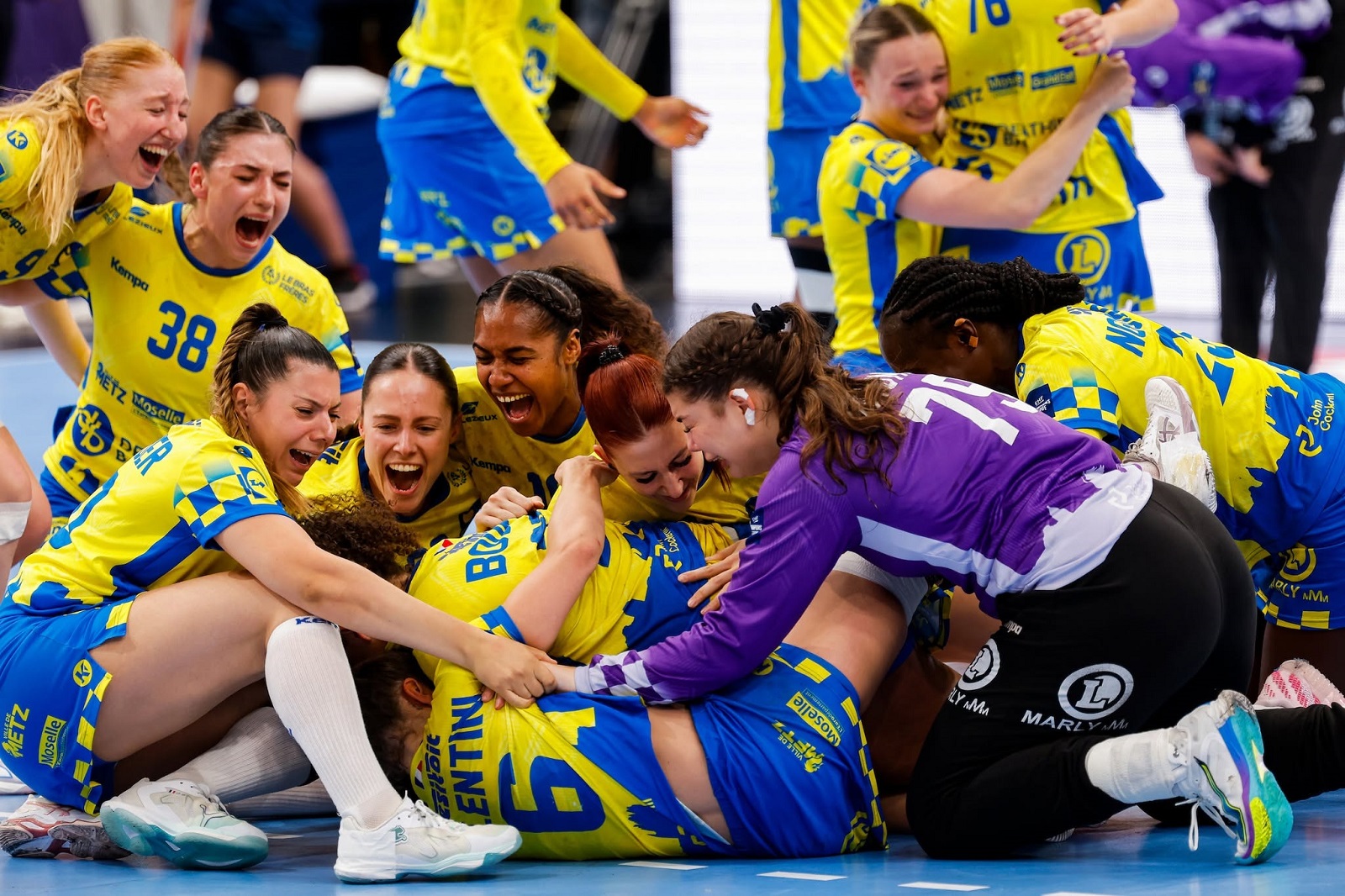 joie Metz Handball