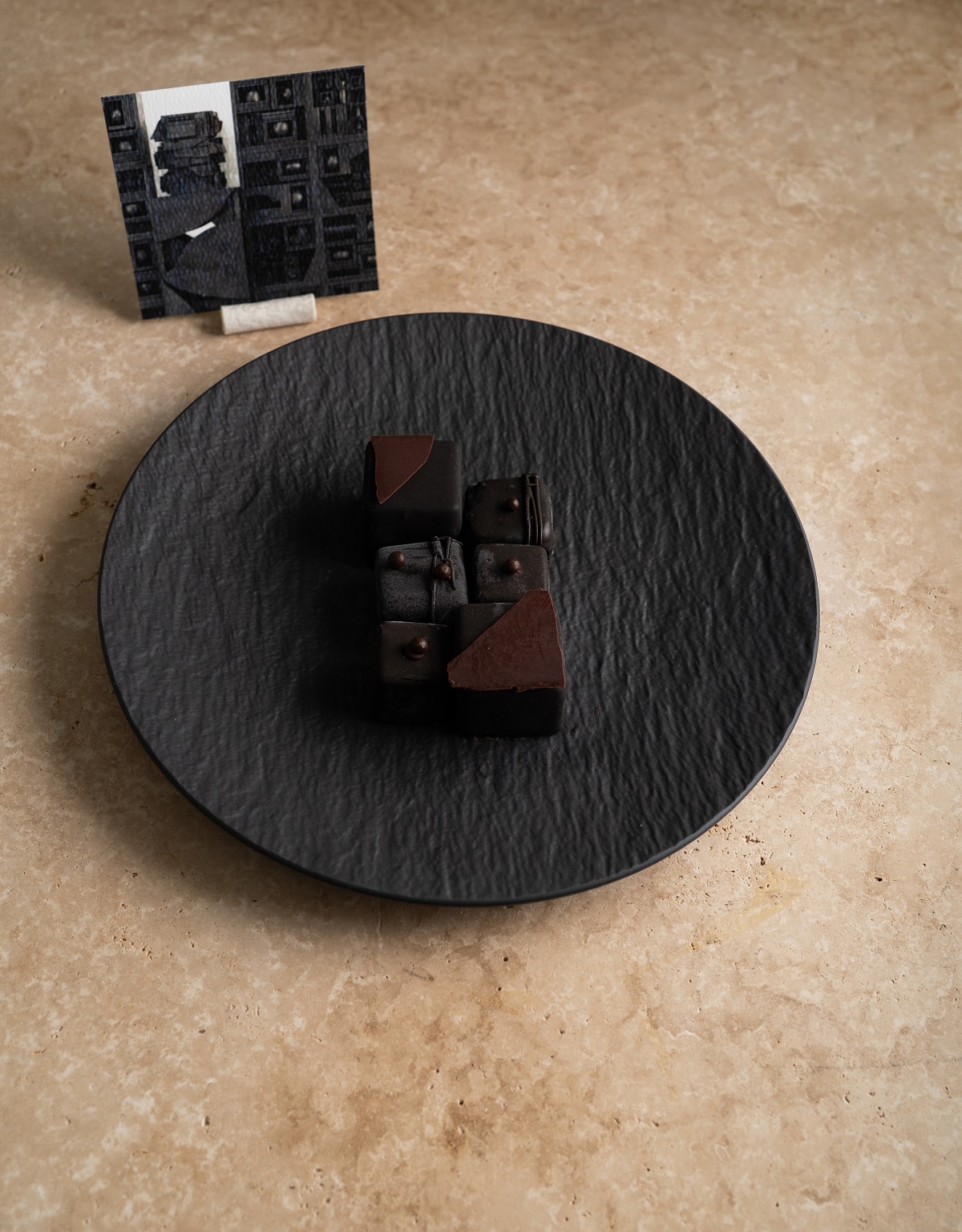 dessert Louise Nevelson