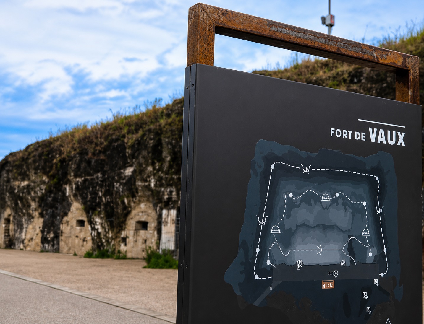 Fort de Vaux site