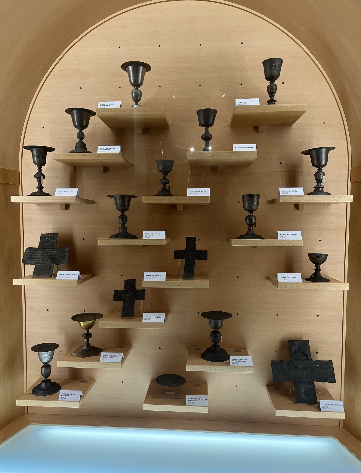 vitrine salle sépulcrale